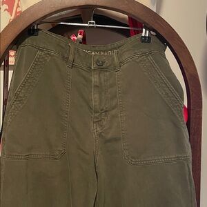 American Eagle Outfitters women’s  Olive Pants